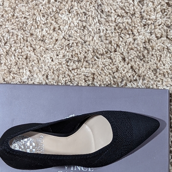 Vince Camuto Aparla pumps - Picture 3 of 5